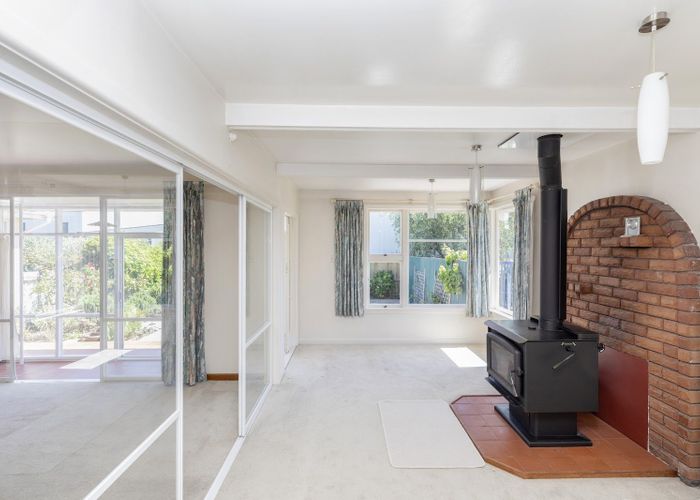  at 385 Pine Avenue, South New Brighton, Christchurch City, Canterbury