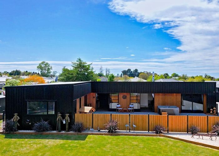  at 8 Eric Batchelor Place, Waimate, Waimate, Canterbury