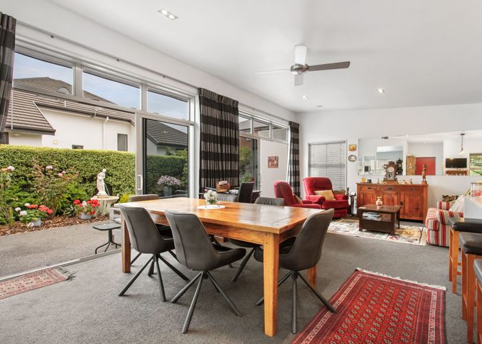  at 6 Brookfield Drive, Northwood, Christchurch