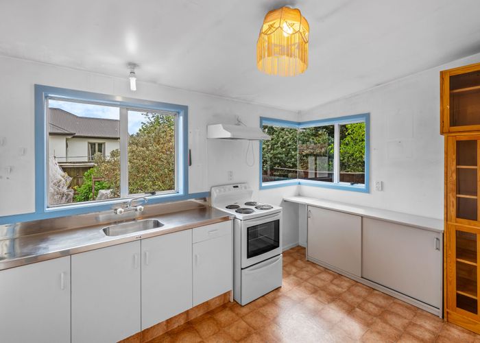  at 66 Richardson Terrace, Woolston, Christchurch