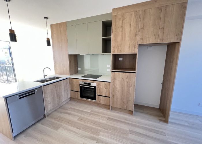  at 71 Tarapuka Road, Westgate, Waitakere City, Auckland