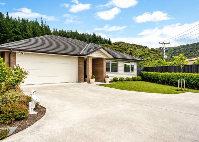  at 29 Somerby Mews, Silverstream, Upper Hutt