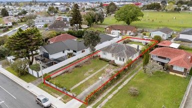  at 34 Fairdene Avenue, Henderson, Auckland