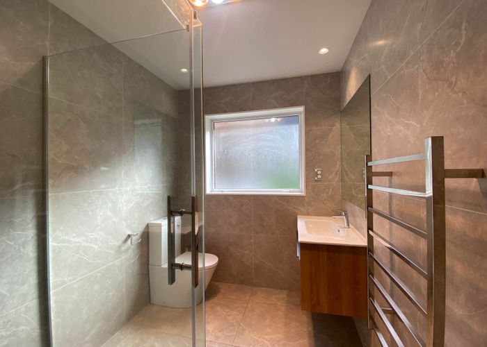  at 25 Ahorangi Road, Silverdale, Silverdale