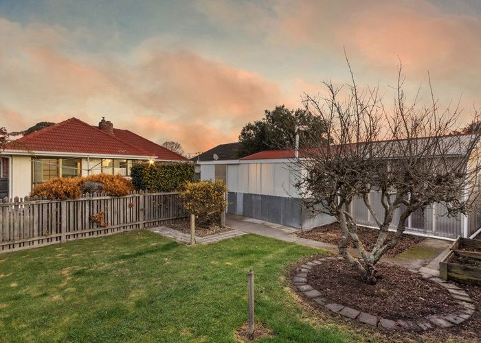  at 10 Mappleton Avenue, Burnside, Christchurch