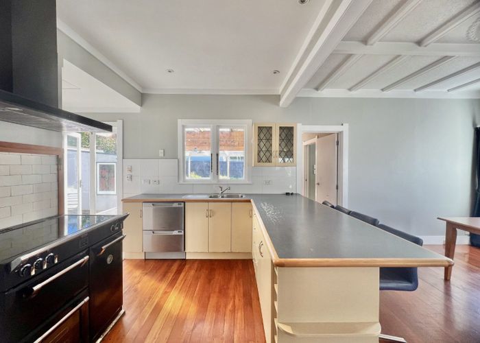  at 1065 Great North Rd, Point Chevalier, Auckland City, Auckland