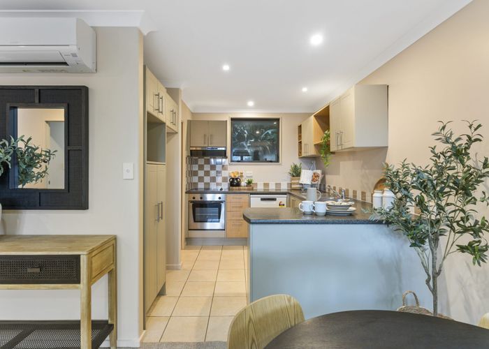  at 13/5 Monte Cassino Place, Birkdale, North Shore City, Auckland