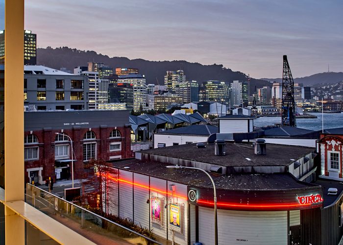  at 4D & 4E/42 Cable Street, Te Aro, Wellington City