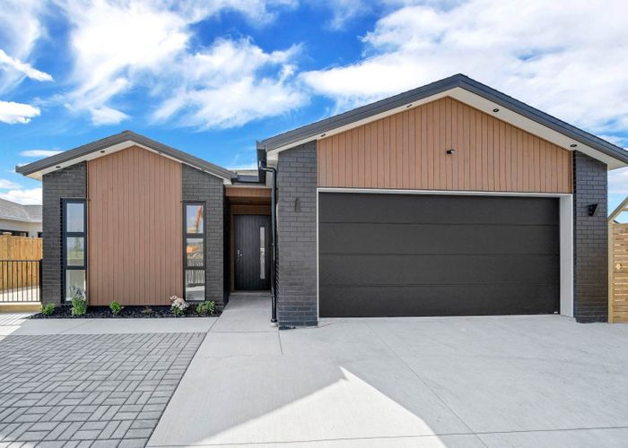  at 10 Piko Road, Papakura, Papakura, Auckland