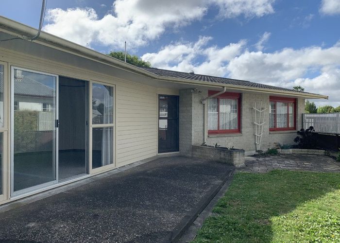  at 1/800 Willowpark Road South, Akina, Hastings, Hawke's Bay