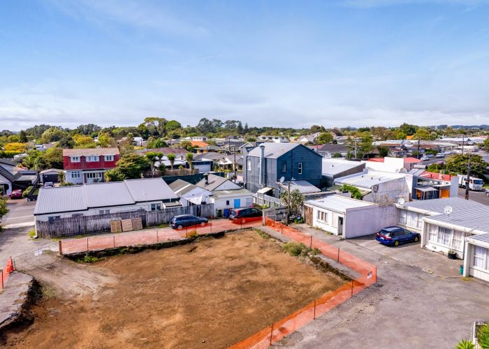  at 130 Carrington Street, Vogeltown, New Plymouth, Taranaki
