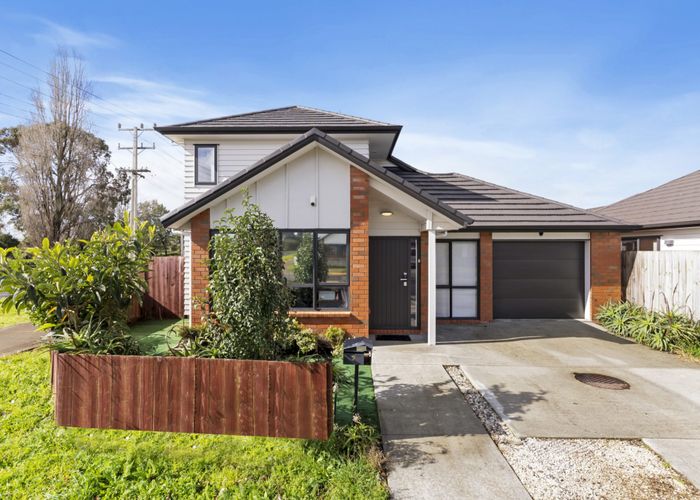  at 2 Takahe Avenue, Takanini, Auckland