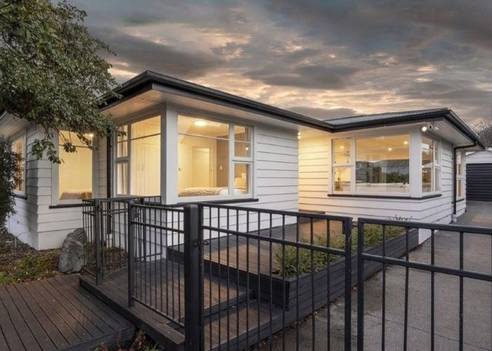  at 195 Rutland Street, St Albans, Christchurch