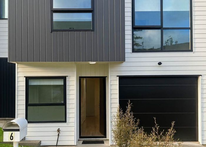  at 6 Paina Crescent, Massey, Waitakere City, Auckland