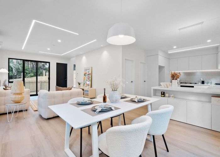  at 3/129 Arran Road, Browns Bay, North Shore City, Auckland