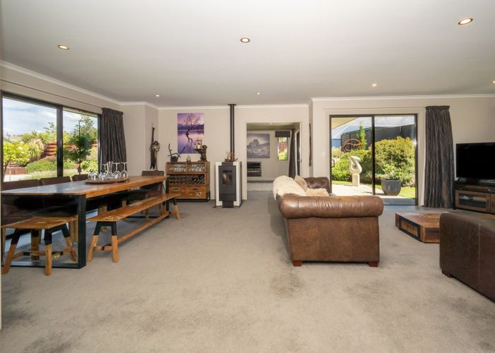  at 46 Missy Crescent, Mount Pisa