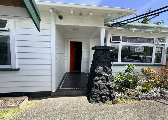  at 21 Princes Avenue, Mount Roskill, Auckland City, Auckland