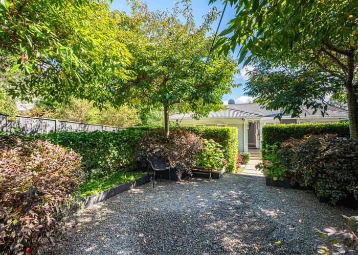  at 30 Saint Leonards Road, Devonport, Auckland