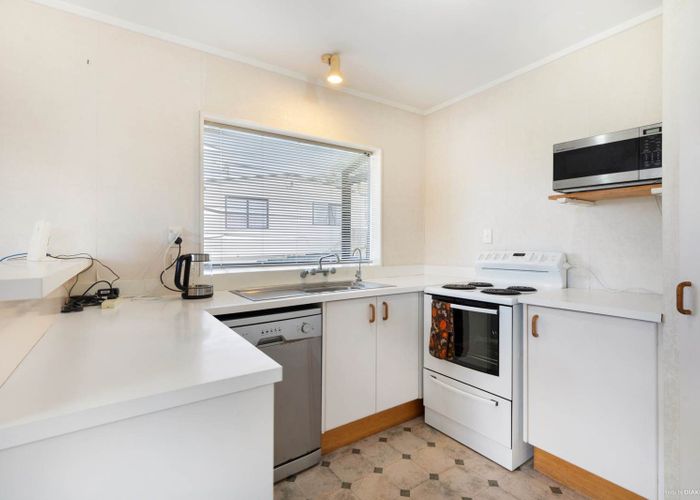  at 39B Elliott Avenue, Glenfield, North Shore City, Auckland