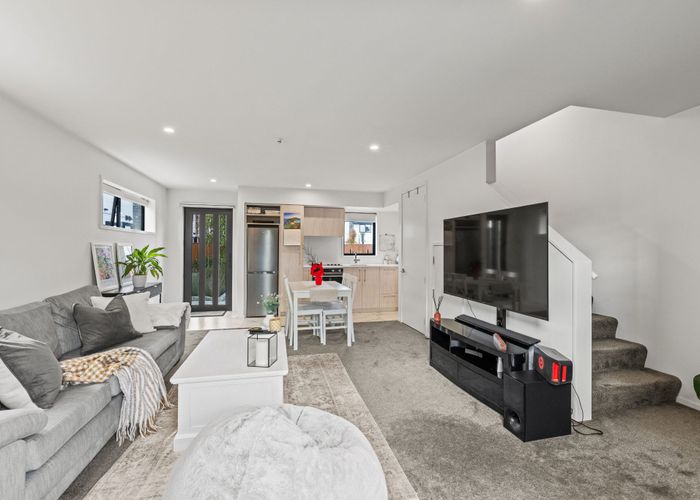  at 4/70 Brockworth Place, Riccarton, Christchurch City, Canterbury