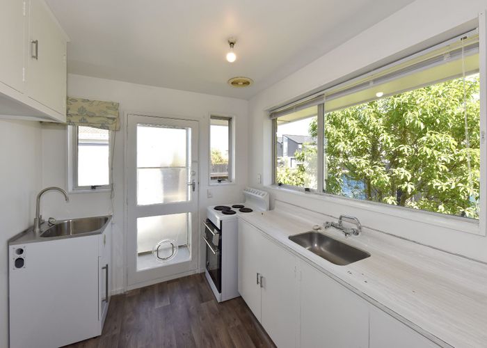  at 1/80 Charles Street, Waltham, Christchurch