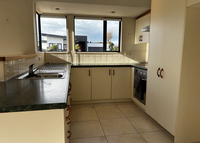  at 115 Kotuku Crescent, Woolston, Christchurch City, Canterbury