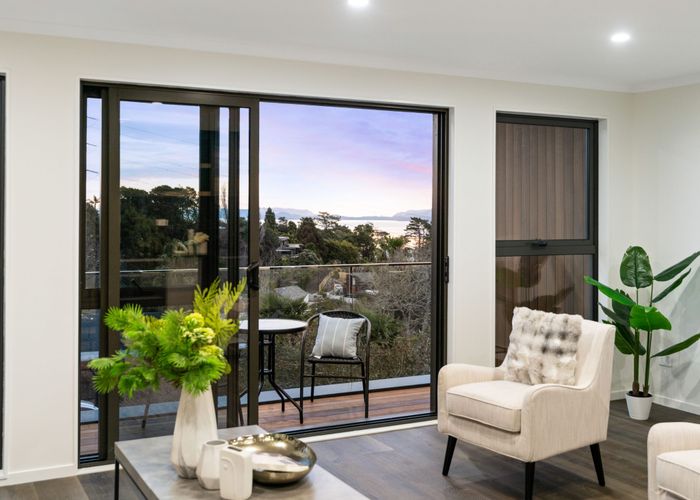  at 1/1 George Laurenson Lane, Mount Roskill, Auckland City, Auckland