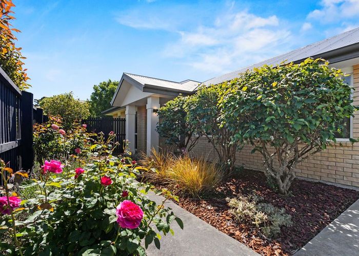  at 6 Rawei Place, Harewood, Christchurch City, Canterbury