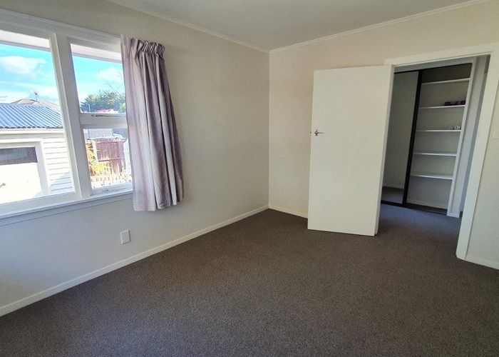  at 44 Pinehurst Crescent, Russley, Christchurch City, Canterbury