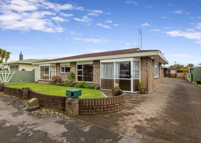 at 1/36 Tukapa Street, Westown, New Plymouth, Taranaki