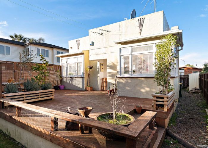  at 1/25 Bledisloe Street, Papatoetoe, Auckland