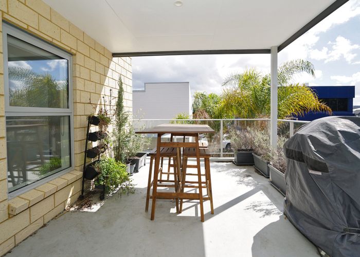  at 2/9 Vialou Street, Hamilton City Central, Hamilton, Waikato