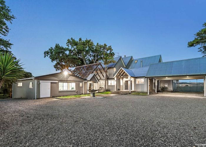  at 697A Runciman Road, Runciman