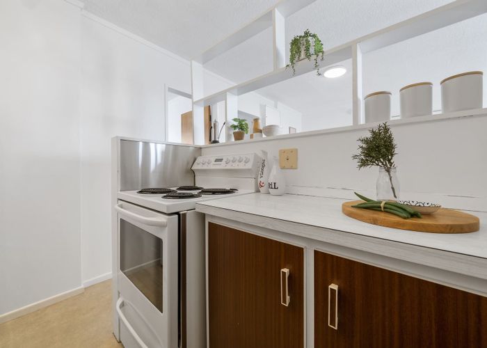  at 6/4 Derby Street, Mount Victoria, Wellington