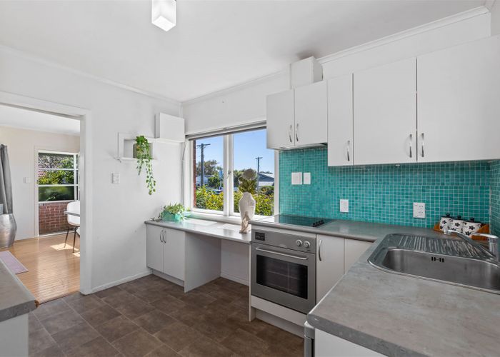  at 1/134 Onewa Road, Northcote, Auckland