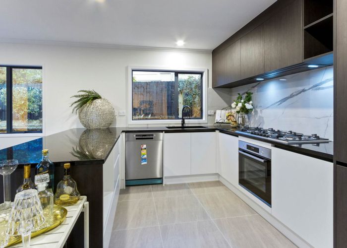 at 7 Kinleith Way, Albany, Auckland