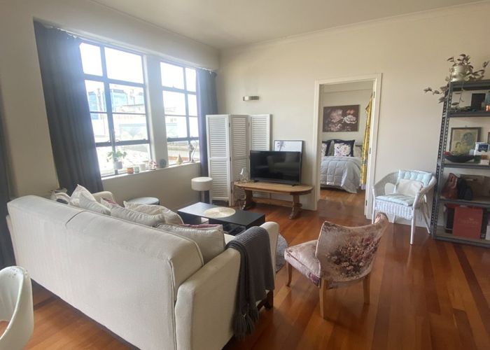  at 1 Casabella Lane, Hamilton City Central, Hamilton, Waikato