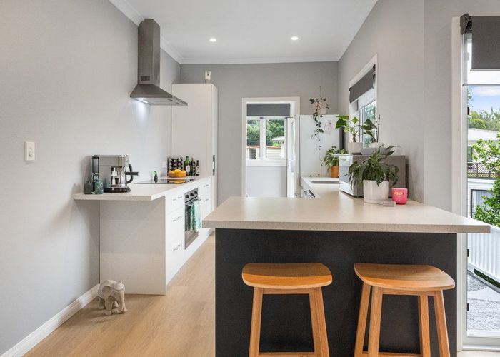  at 81A Woodglen Road, Glen Eden, Waitakere City, Auckland