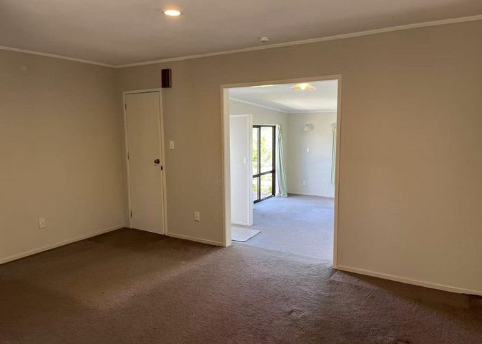  at 28 West Harbour Drive, West Harbour, Waitakere City, Auckland