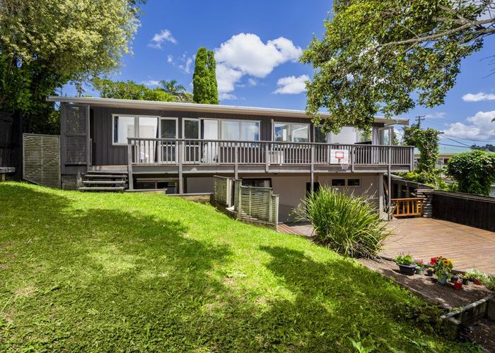  at 1/3 Glenvar Road, Torbay, North Shore City, Auckland