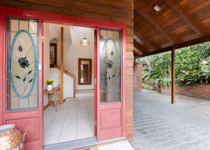  at 60 Aberdeen Road, Campbells Bay, North Shore City, Auckland