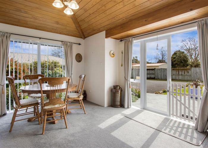  at 28 Francis Drive, Katikati