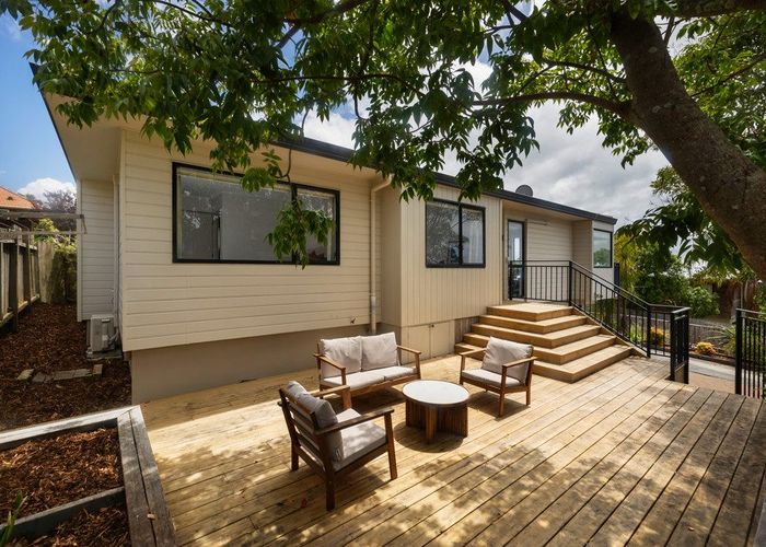  at 4/62 Blockhouse Bay Road, Avondale, Auckland City, Auckland