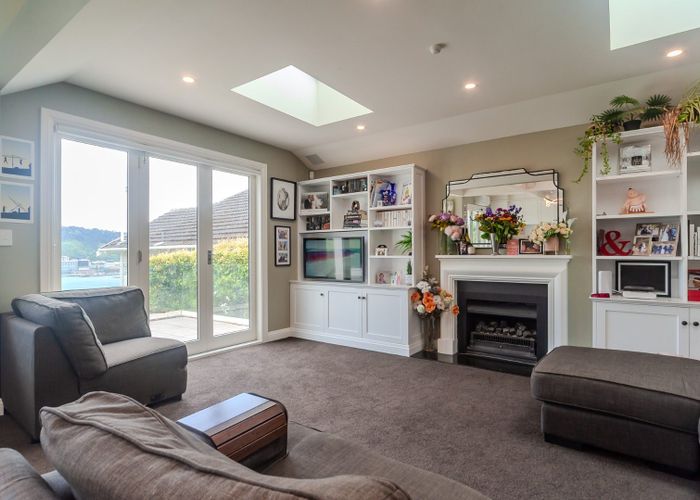  at 60 The Crescent, Roseneath, Wellington, Wellington