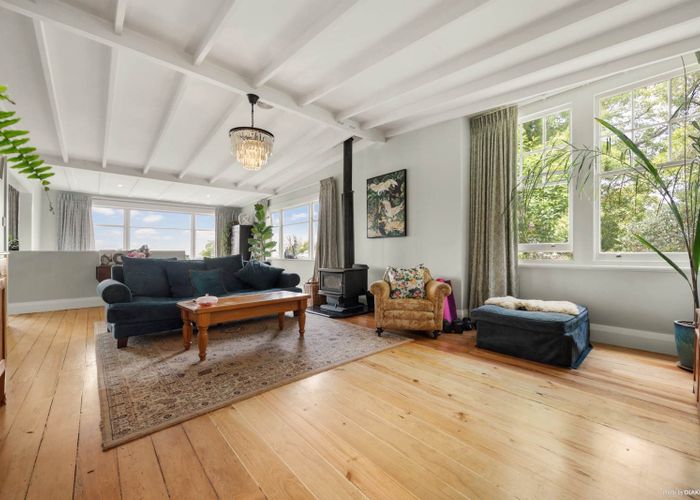  at 36 Arthur Road, Hill Park, Manukau City, Auckland