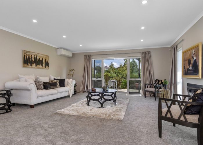  at 19 Bridgewater Way, Pyes Pa, Tauranga