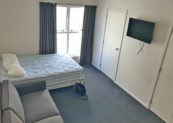  at 3/3 Somerset Street (Room B), Frankton, Hamilton, Waikato