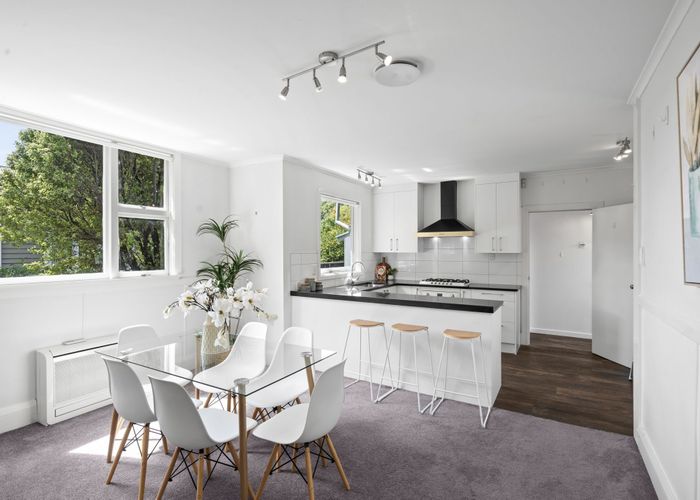  at 52 North Parade, Richmond, Christchurch