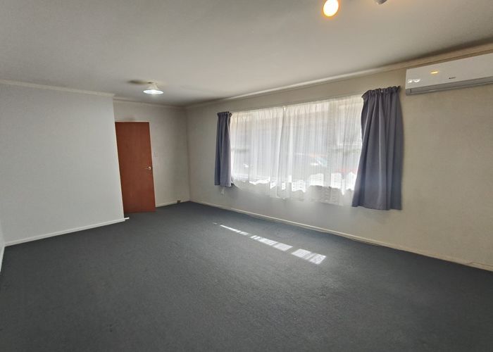 at 2/640 Manakau RD, Epsom, Auckland City, Auckland