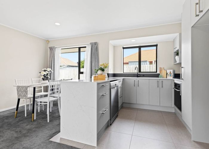  at 9 Glen Osborne Terrace, Flat Bush, Auckland